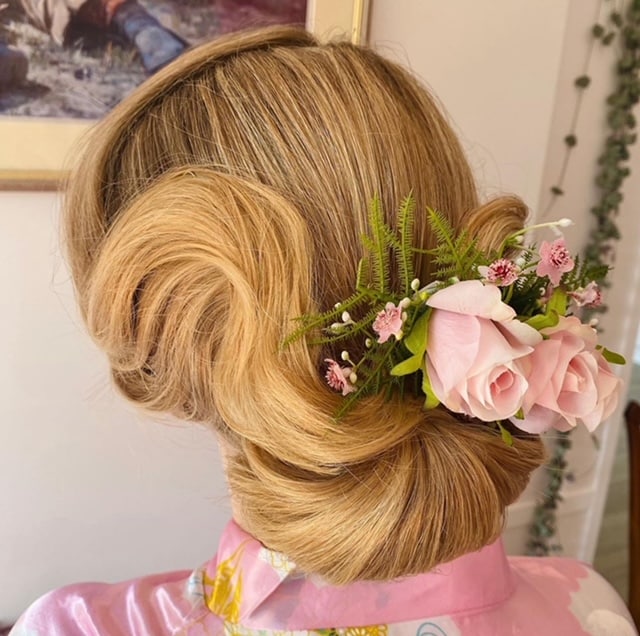 Mobile Wedding Hairstylist